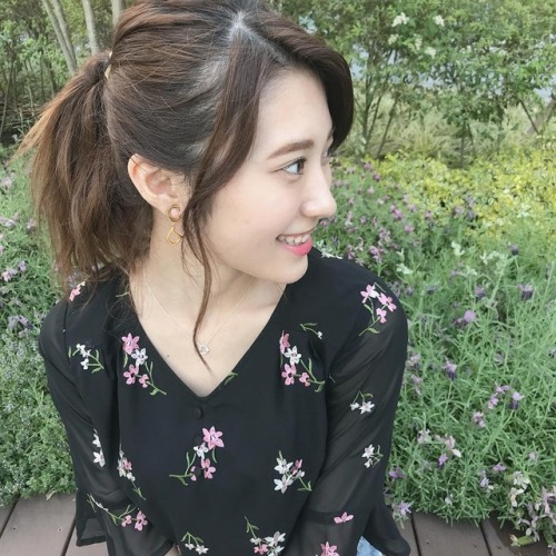 小山莉奈