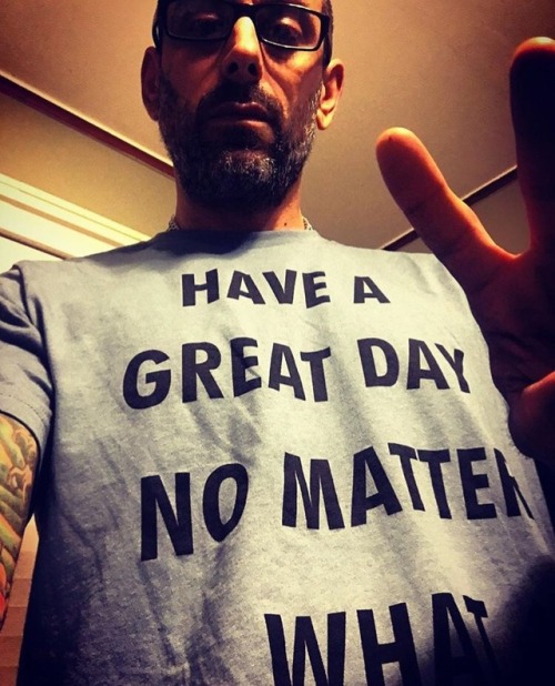 ✌🏽