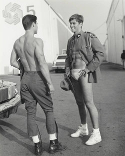 malesinphotos:Hollywood Extras Zoetrope Studios 1985 | ph. Bruce Weber