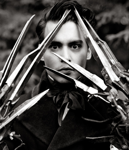 nekasuz: Johnny Depp as Edward Scissorhands, 1991, Beverly Hills, CA.  Photo by Herb Ritts (195