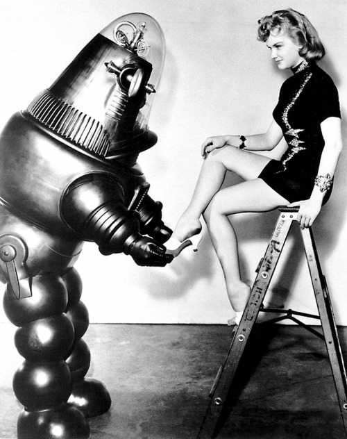 Anne Francis, Robby the Robot / publicity photos for Fred M. Wilcox’s Forbidden Planet (1956)