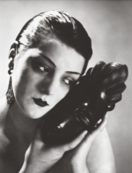 eyesaremosaics:  Man Ray 