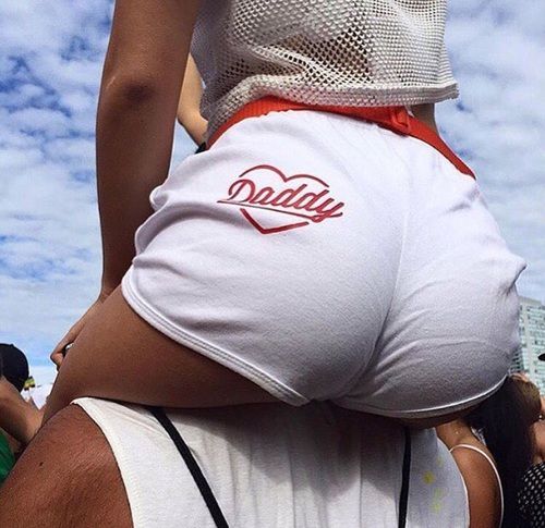 twodollarz:  Gabi  ♛