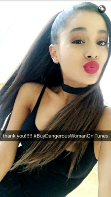 wolf-359-69:  Ariana Grande