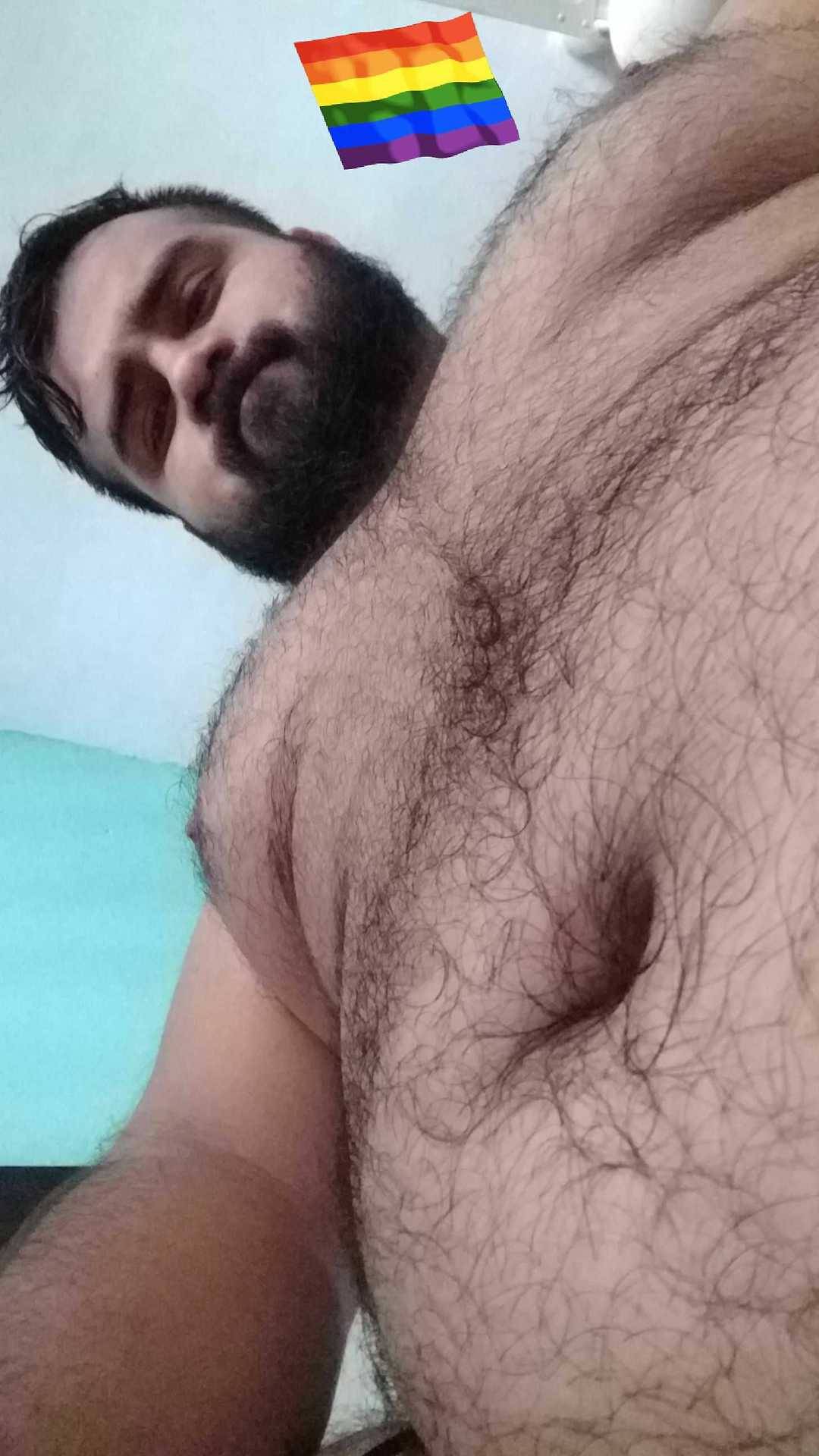 alexbearsandoval:  #woof #bear #pride #bearmex #gay #oso  Buen domingo 😚