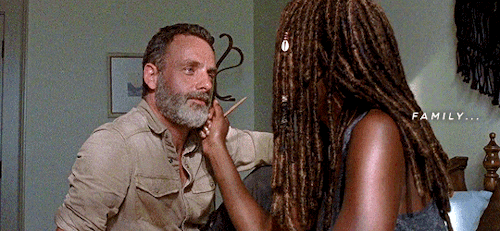 mccartneyiii: “Michonne is home.” – Andy Lincoln