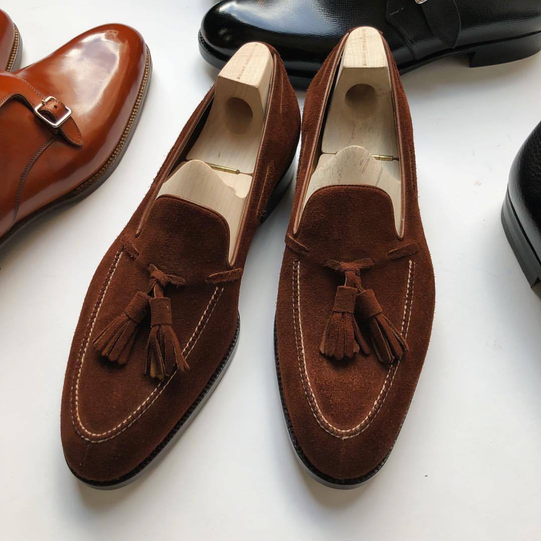 leffot:
“Saint Crispin’s suede tassel loafer. MTO (at Leffot)
”