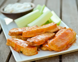 im-horngry:  Vegan Buffalo Wings - As Requested!