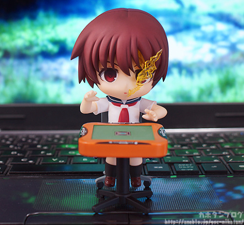 Nendoroid Saki Miyanaga! ah that mahjong table :3