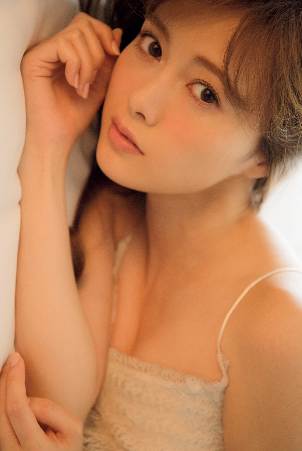 46pic:  Mai Shiraishi - FRIDAY