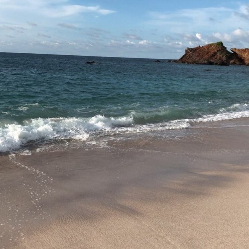 Oh Mexico&hellip;your sea and sand are good for the soul. #bellalunafarm #mexico #puntamita #hol