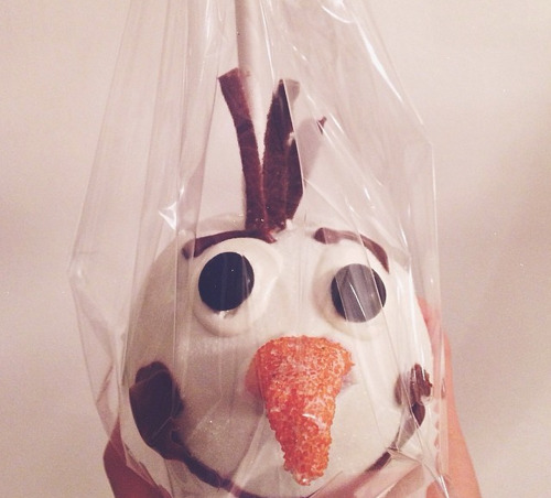 Olaf is even better in edible, sugary form! (Photos from my Instagram + Chaseycakes)