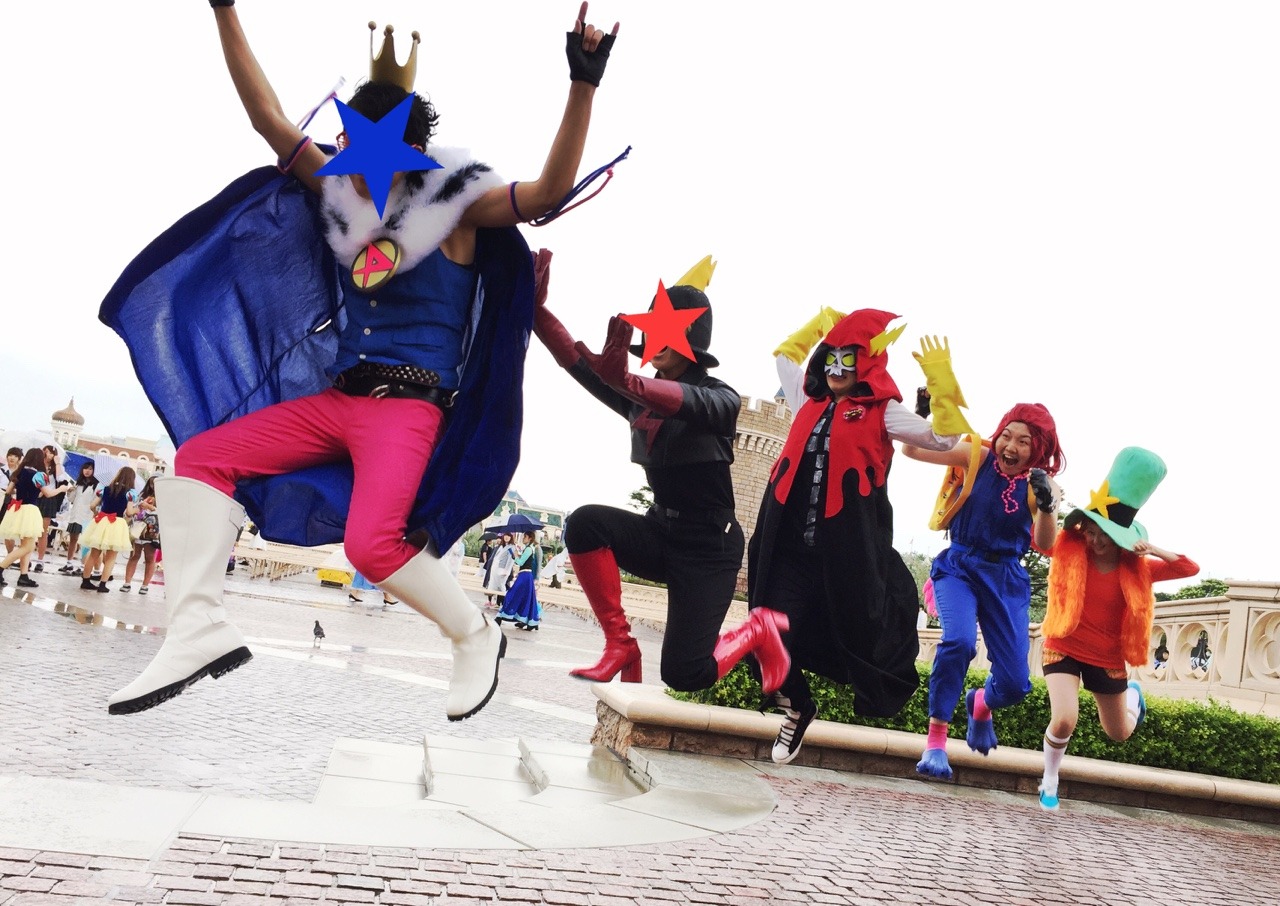 negikurikaniko:  Happy Halloween in TOKYO Disney land! We LOVE world over yonder!!