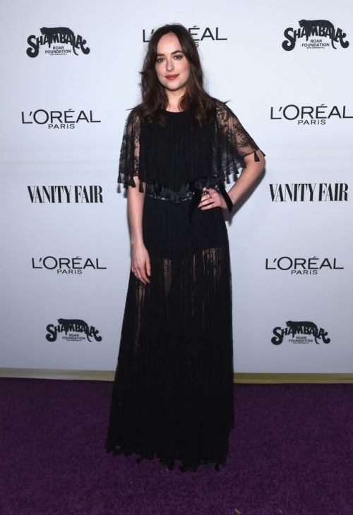 lipat:Vanity Fair and L'Oreal Paris Toast to Young Hollywood