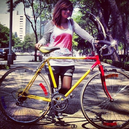 laween:  Un día cuando solía ir a Reforma :)!#bicycle #paseo #bicicleta #instaphoto