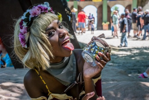 pristinely-ungifted:  qunaribaratiddies:  More pictures of my Sera cosplay for Scarborough Faire. My wig became a mess but god I really loved being Sera!  Sera: Me Anders: @lord-darth-tantrum Photographer: IG: BryonPhotography  My IG: ch3rryshortcake