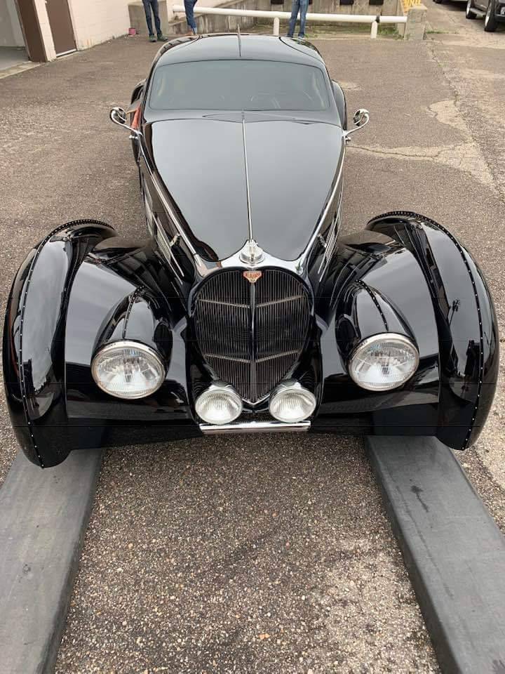 anyskin:    BUGATTI (1936) 