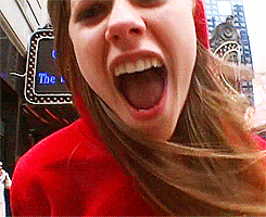 Why do her teeth have to be so fucking hot?