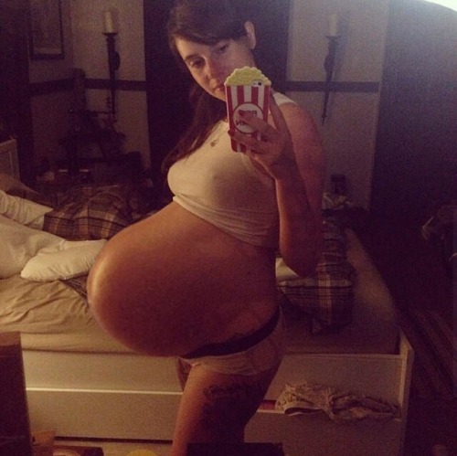 anni3way:Yes please so big and I’m so jealous