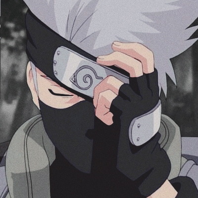 kakashi de perfil