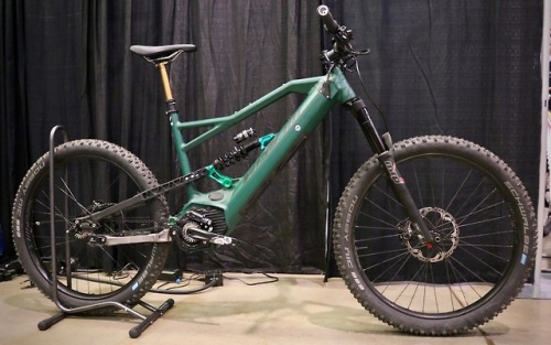 strange-measure: Nicolai’s Electronically Shifted Gearbox Enduro Bike - Interbike 2018