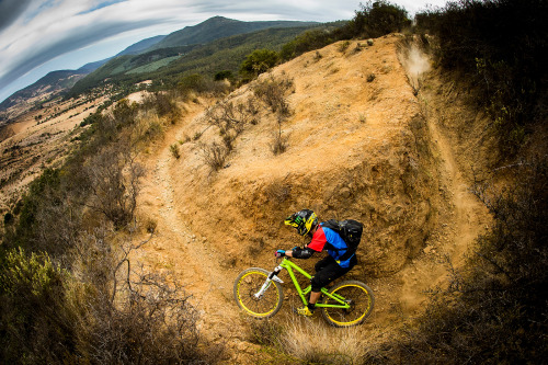 chirosangaku:  Se viene Andes Pacifico 2015!! | Montenbaik