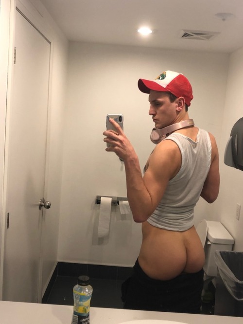 tfootielover: assbuns: Another bum day ✔️ im good with that