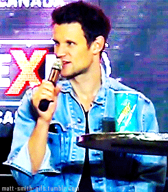 matt-smith-gifs:   &ldquo;If you could be any companion which one would you be?&rdquo;