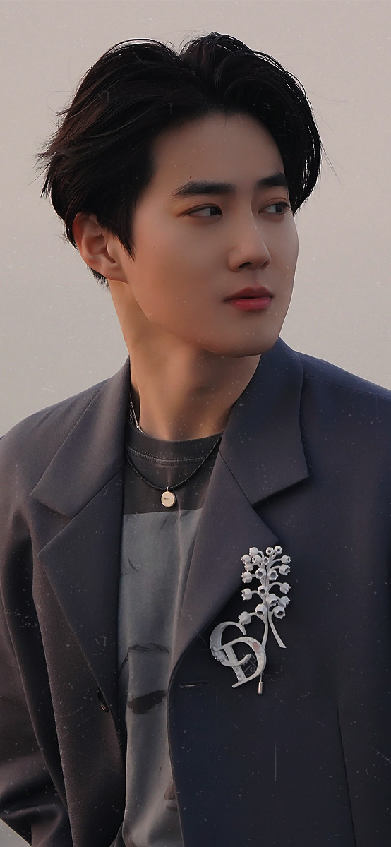 Suho; Self Portrait