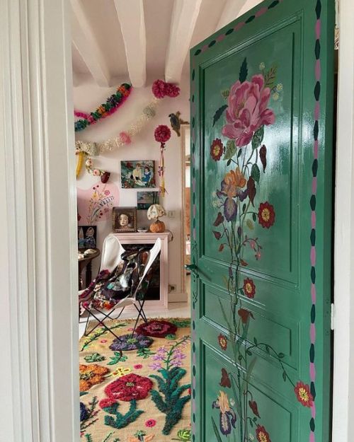 romantic-musings:artist Nathalie Lete painted her house full of flowers during quarantine 