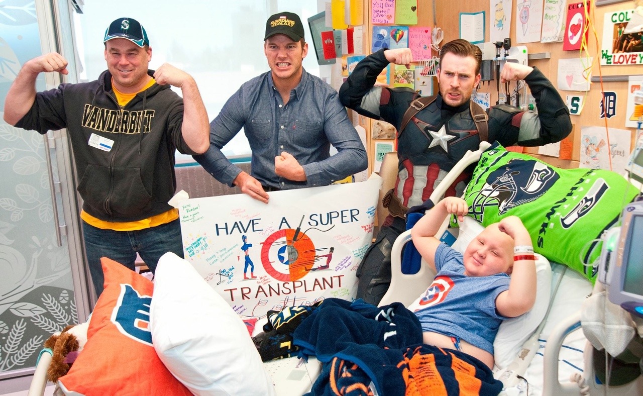dont-touch-my-brad:  «You might have thought that Chris Evans and Chris Pratt just