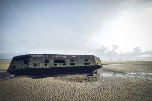 Normandia - Omaha beach by  Peppedam -http://giuseppedamico.carbonmade.com on Flickr.More Photograp