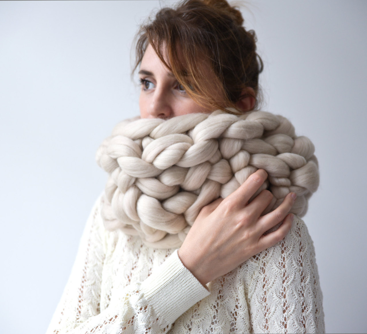 culturenlifestyle:  Handmade Oversized Scarves &amp; Chunky Blankets In love