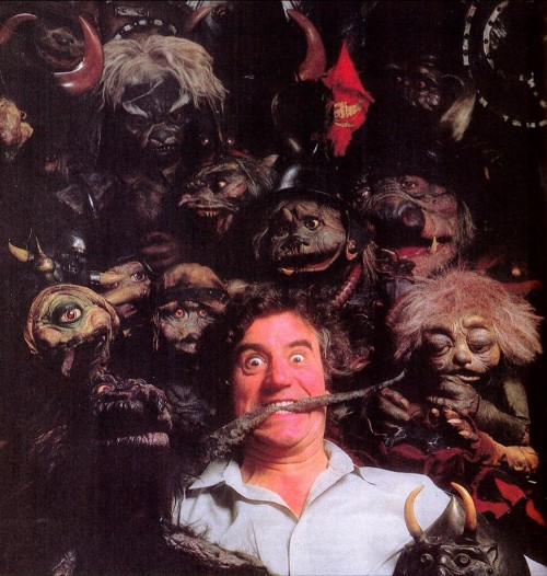 neil-gaiman:jimhenson-themuppetmaster:Another Photo of Screenplay Writer Terry Jones with the Labyri