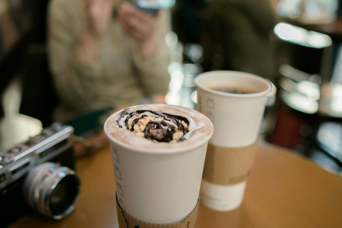 tokyoghosts: Yummy chocolate mocha by hazelog on Flickr.