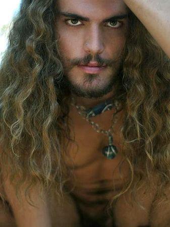 gorgeouslonghairedmen:  Damn! 