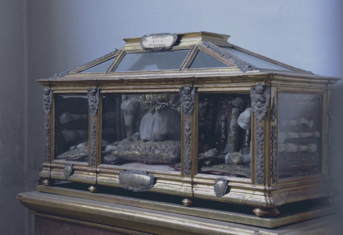 Saint bones on display- St Peter’s Munich 