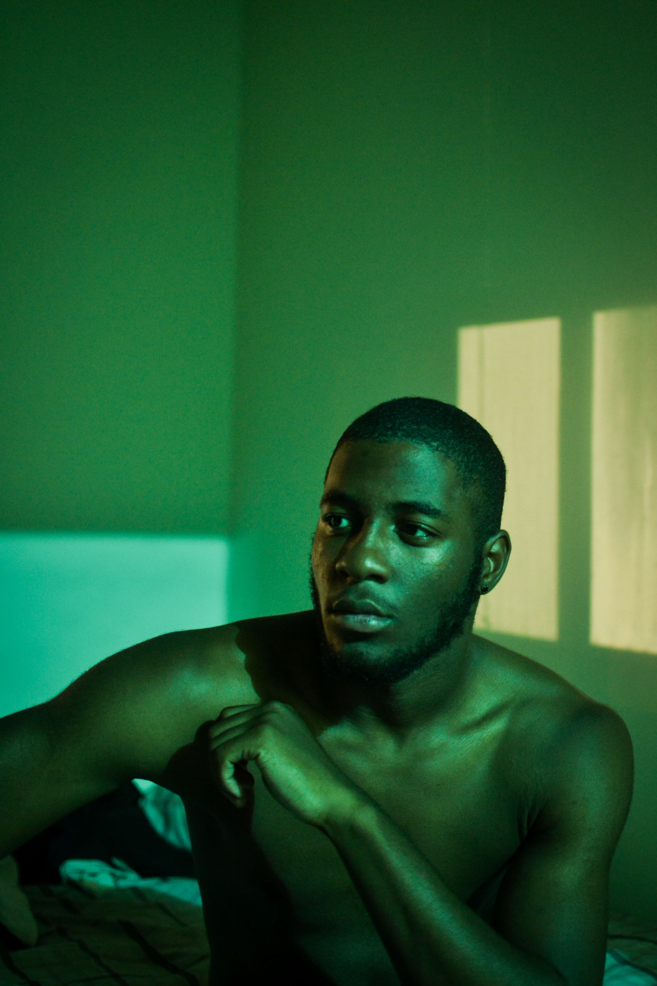 summerdiary:  officiallyrichard:  4am  The Summer Diary Project.  Follow us on Facebook +