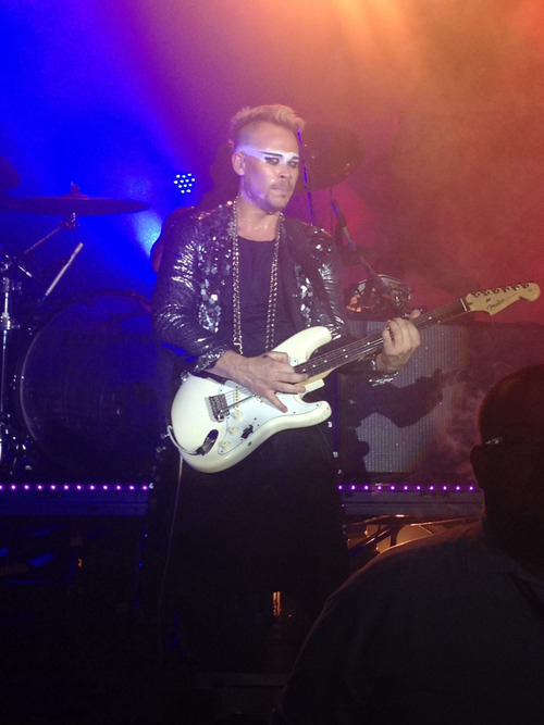 Houston show on We Heart It. http://weheartit.com/entry/78753192?utm_campaign=share&utm_medium=image_share&utm_source=tumblr
