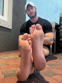 Sex feetman80-deactivated20220409: great feet pictures