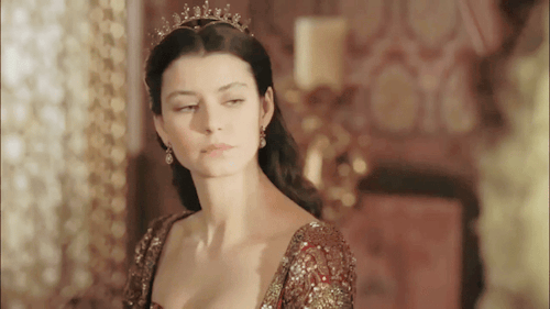 Sultans And Their Colorful Clothes + Ksem Sultan's Red Caftan And Golden Shiny Robe