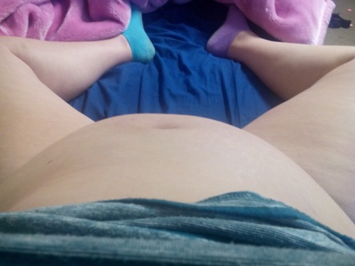 XXX bellybursting:  In honor of all my followers photo