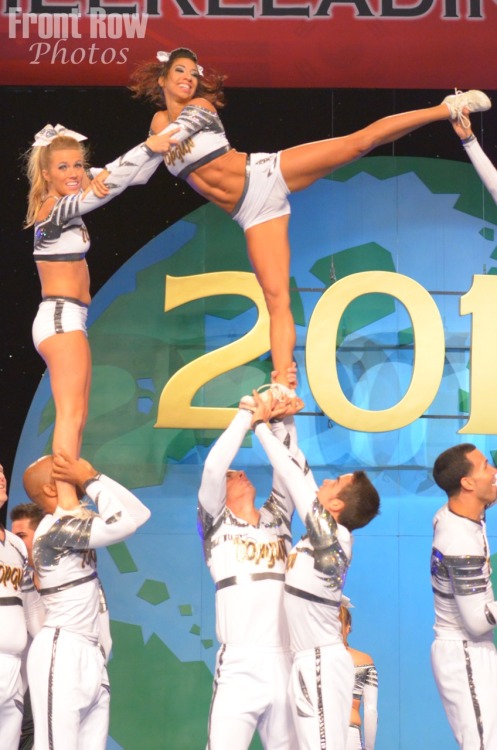 seniorelitelover: long-live-the-jaguarnation: everythingcheermagazine: Top Gun OO5 One of the best u