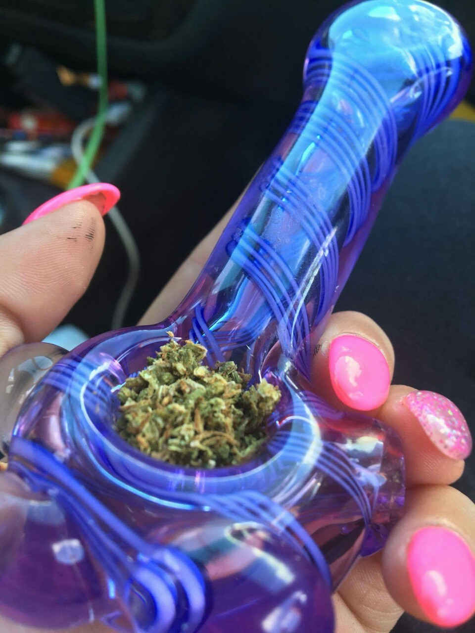 indica-illusions:  indica-illusions:  so gorgeous  Nicole still has this bowl it’s