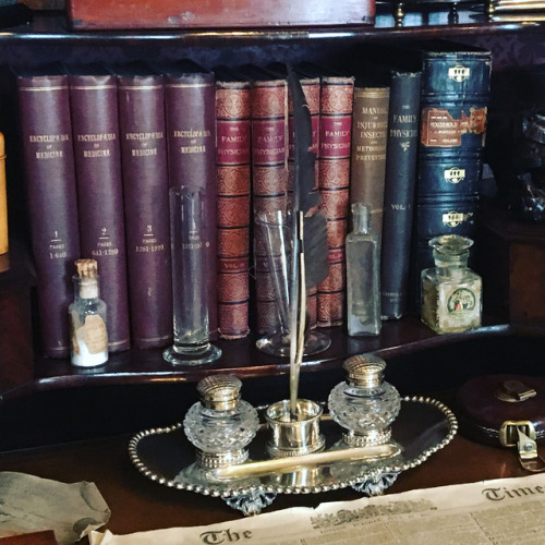 chi-va-piano-arriva-dopo: The Sherlock Holmes Museum: 221b Baker Street. “Life is infinitely s