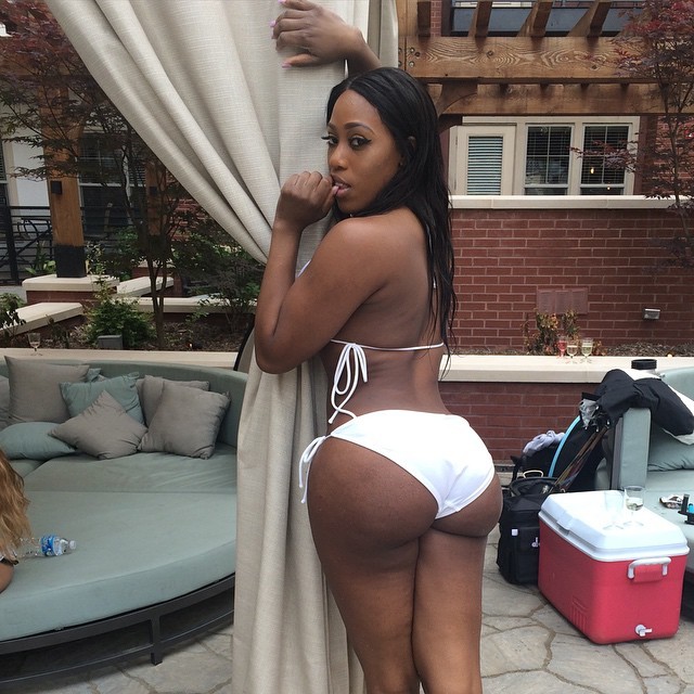 redstripeking:  Miss Eye Candy