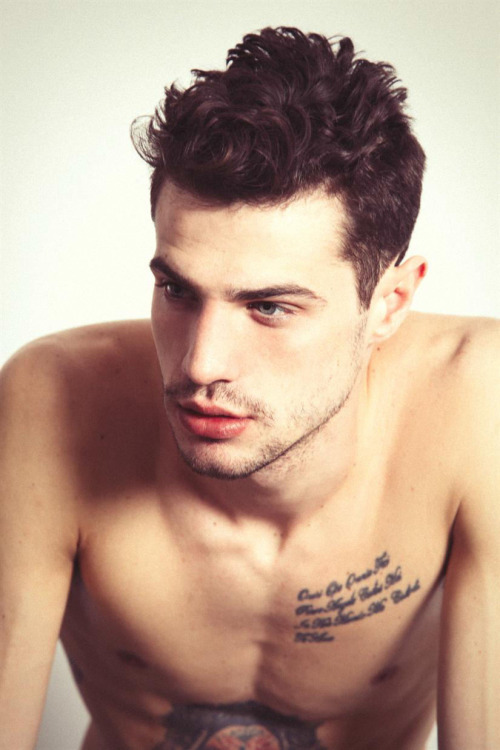 rapideyesmovement:  Andy Walters by Lucas Castro Pardo