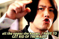 weobin:  she couldn’t possibly still be with that lizard!?… 