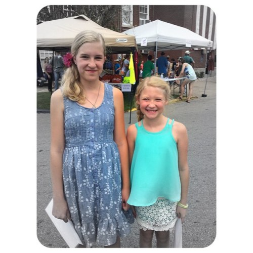 <p>My sweet student Jane took 5th and our adorable camper Maddie (student of the incomparable @deanier ) took 4th today. They’re lovely and talented and we adore them. Well done ladies! #fiddle #twinlakes #kentucky  (at Grayson County)</p>