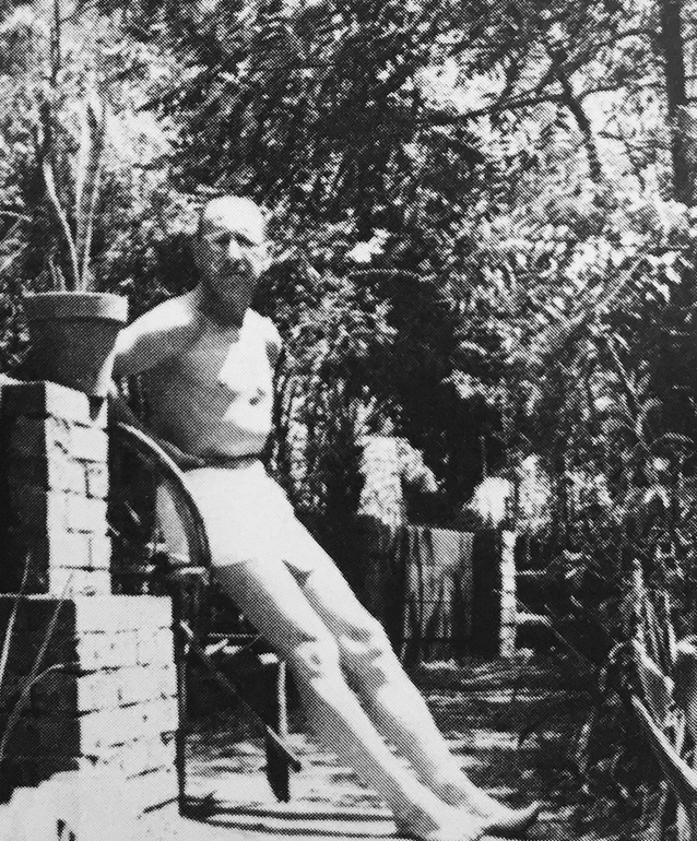 Stravinsky photo nude